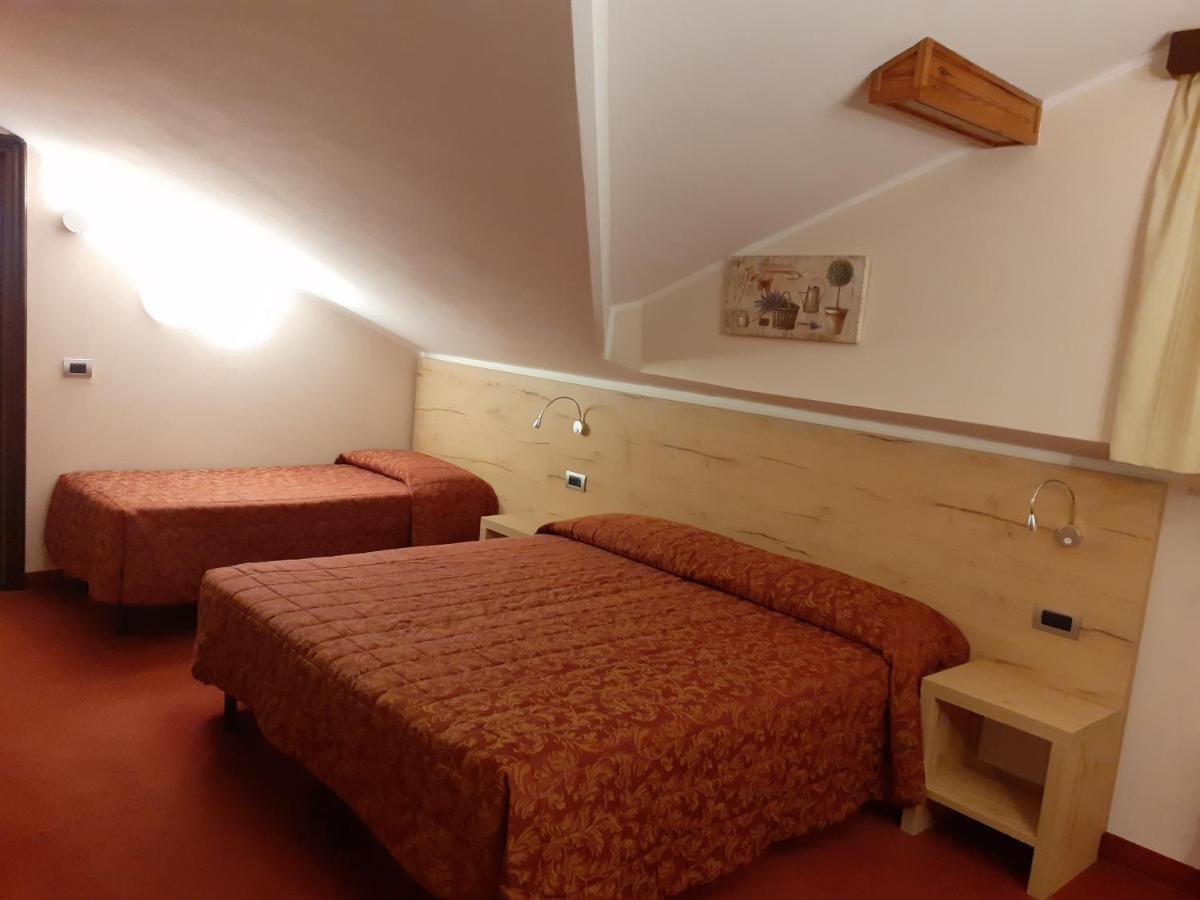 Hotel Des Alpes Castione della Presolana Extérieur photo