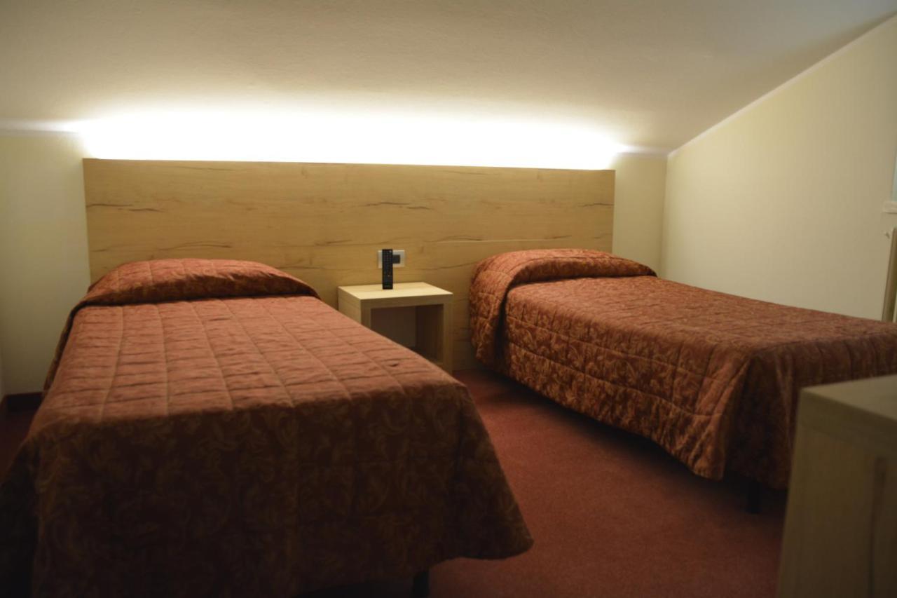 Hotel Des Alpes Castione della Presolana Extérieur photo