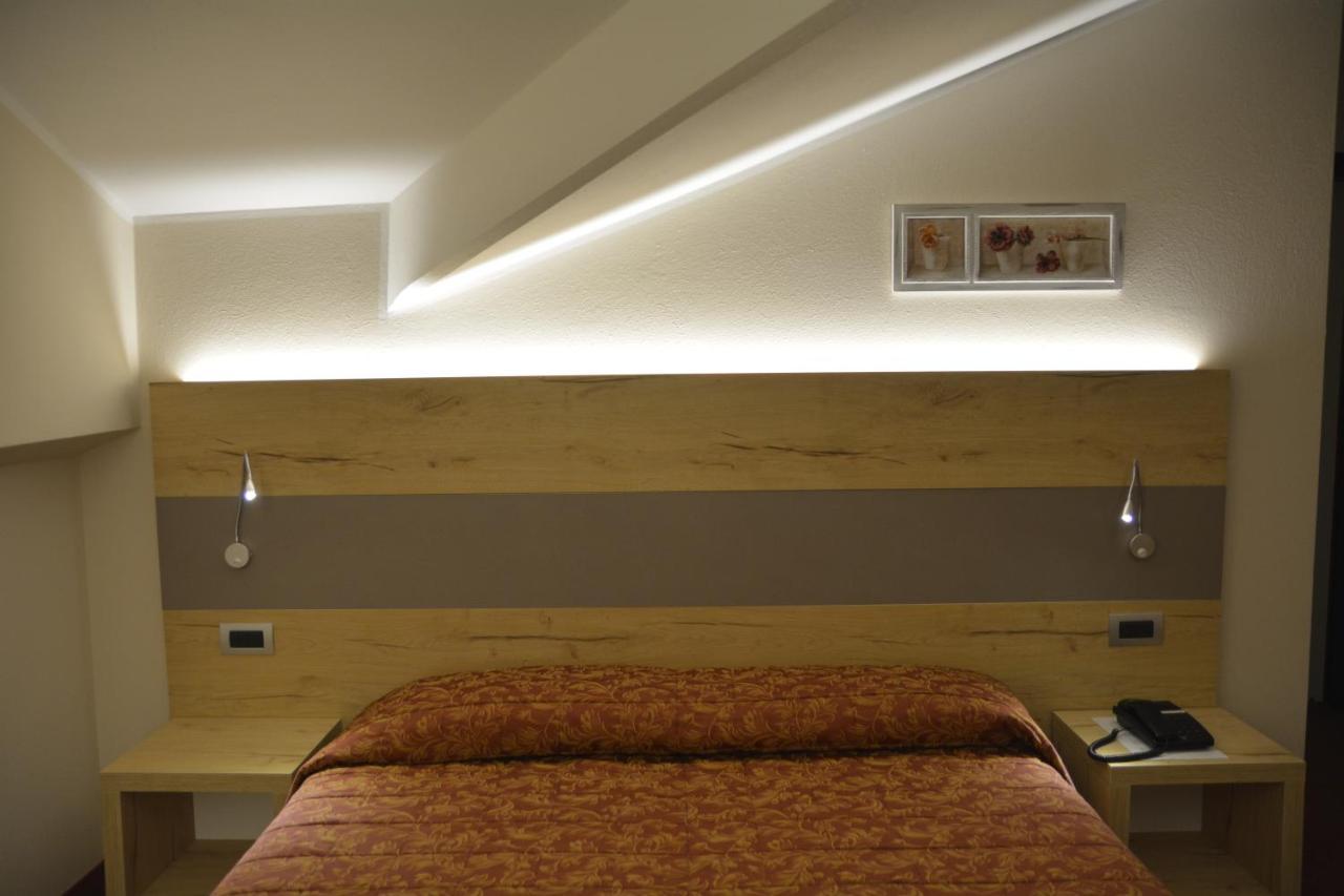 Hotel Des Alpes Castione della Presolana Extérieur photo