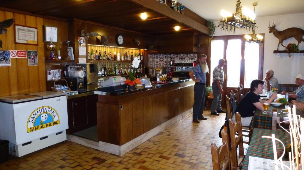 Hotel Des Alpes Castione della Presolana Extérieur photo